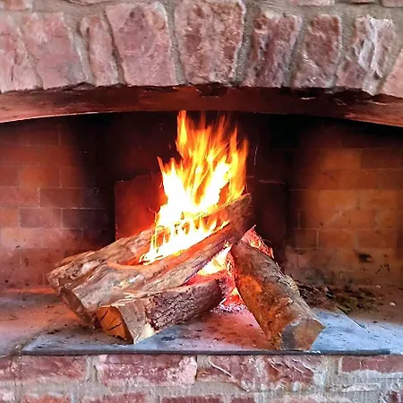 Escale Au Salagou
